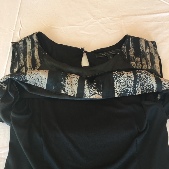 BCBG Maxazria Dress Size 2 - Picture 7 of 8